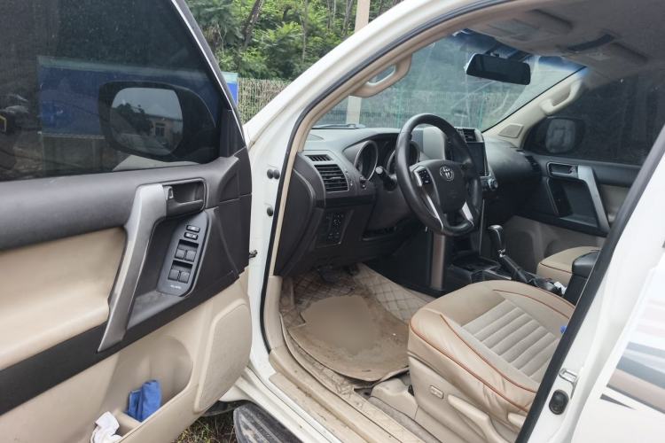 Used Toyota Prado 2010 2.7L Automatic Standard Edition Driver Seat