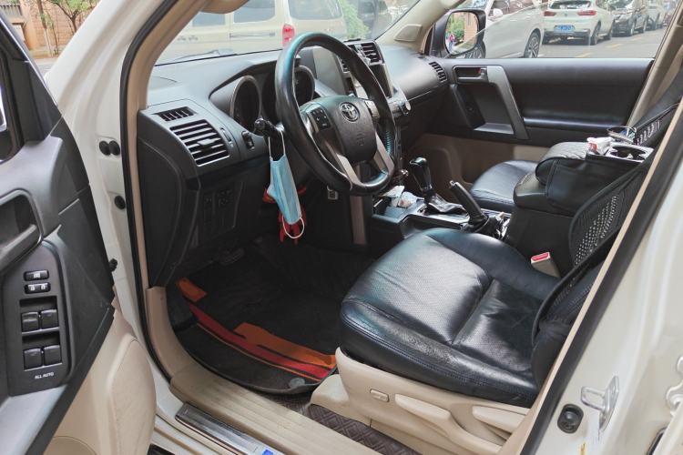 Used Toyota Prado 2010 2.7L Automatic Standard Edition Driver Seat