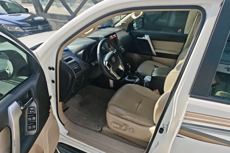 Used Toyota Prado 2010 4.0L Automatic TX-L Driver Seat