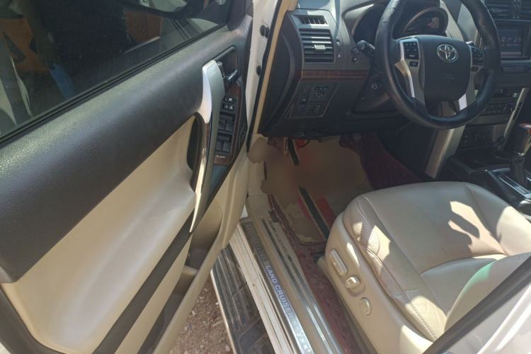 Used Toyota Prado 2010 4.0L Automatic VX NAVI Driver Seat