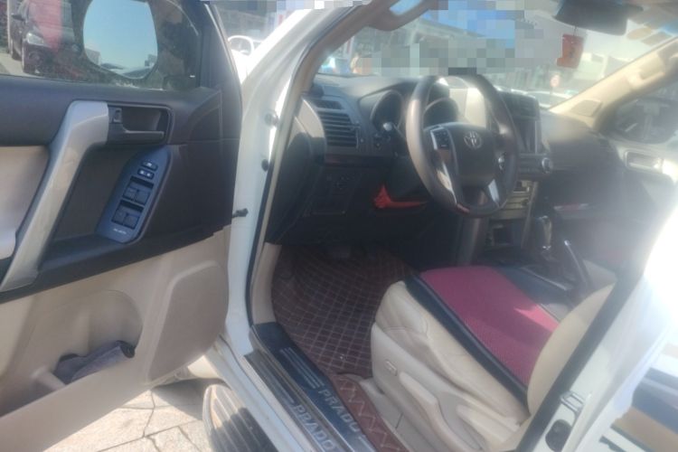 Used Toyota Prado 2010 2.7L Automatic Deluxe Edition Driver Seat