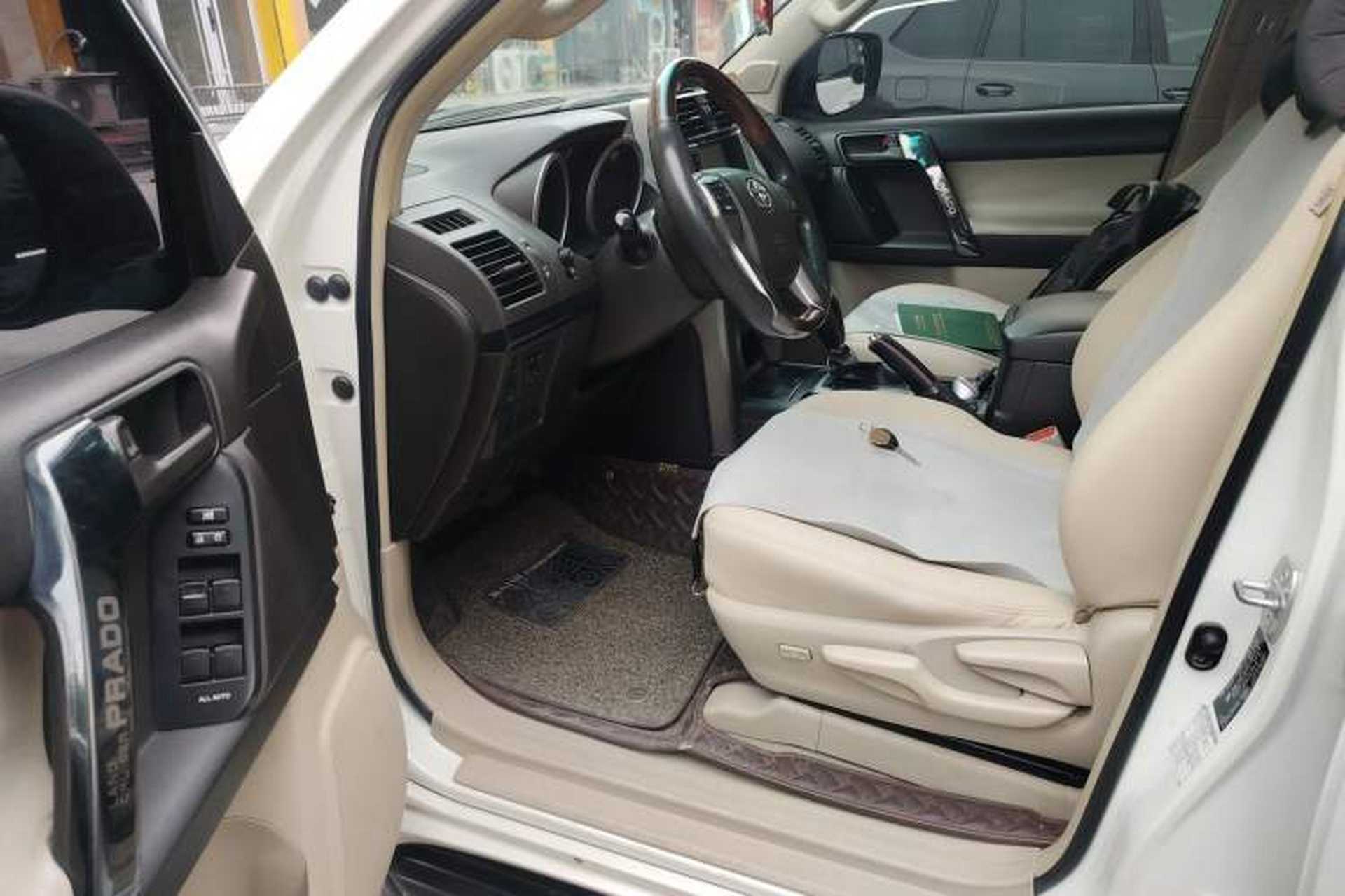 Used Toyota Prado  Driver Seat