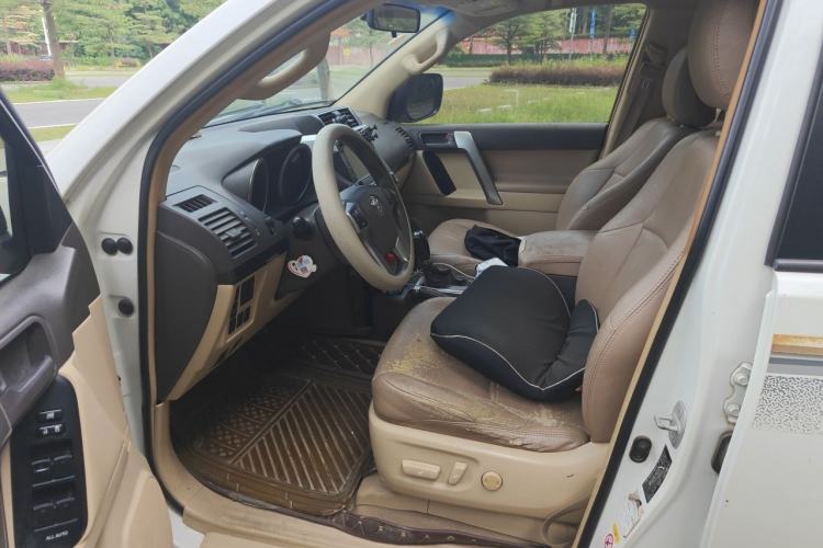 Used Toyota Prado 2010 2.7L Automatic Deluxe Edition Driver Seat