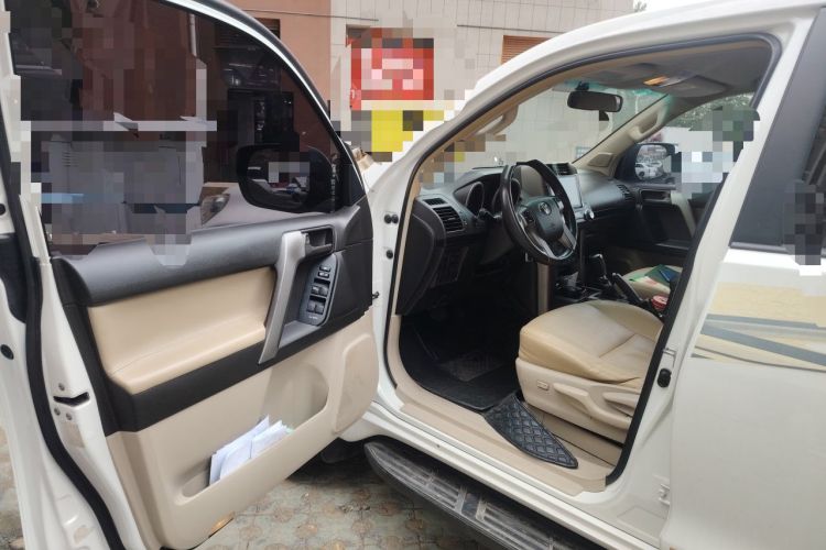 Used Toyota Prado 2010 2.7L Automatic Standard Edition Driver Seat
