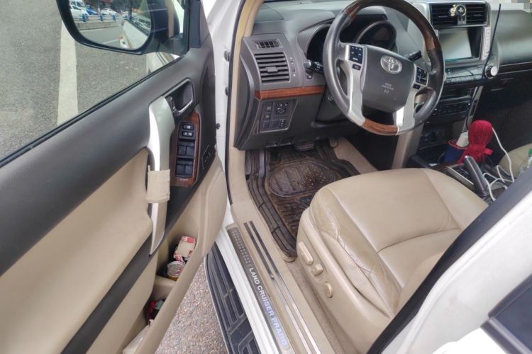 Used Toyota Prado 2010 4.0L Automatic VX NAVI Driver Seat