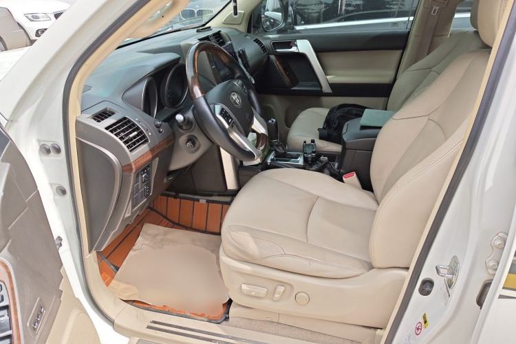 Used Toyota Prado 2010 4.0L Automatic VX Driver Seat