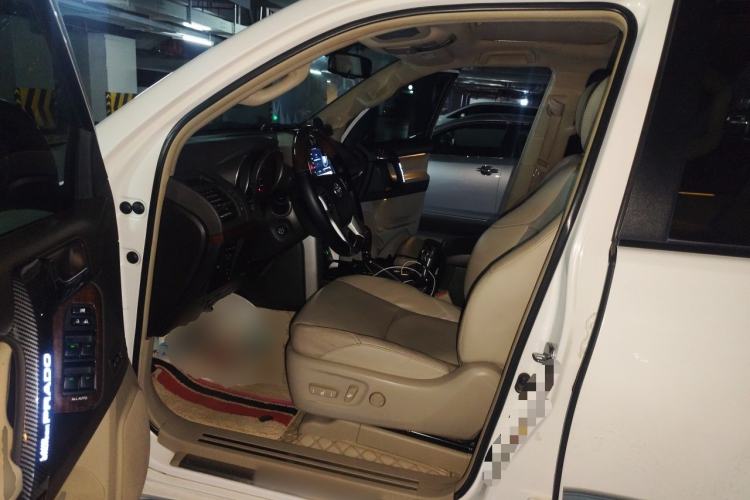 Used Toyota Prado 2010 4.0L Automatic VX Driver Seat