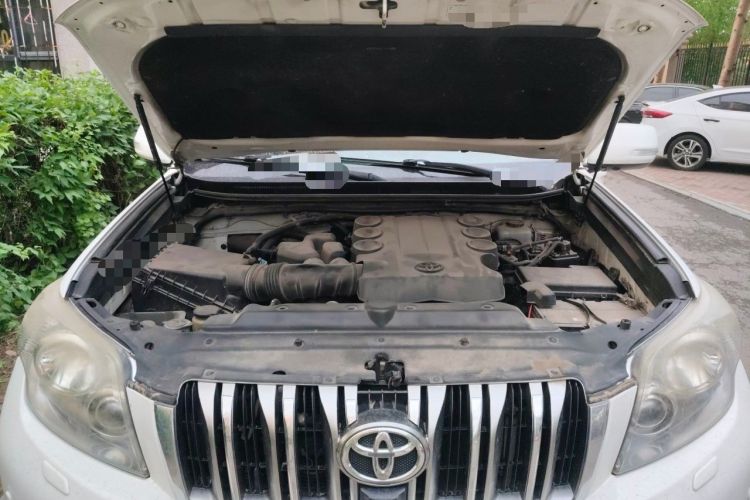 Used Toyota Prado 2010 4.0L Automatic VX NAVI Engine Bay