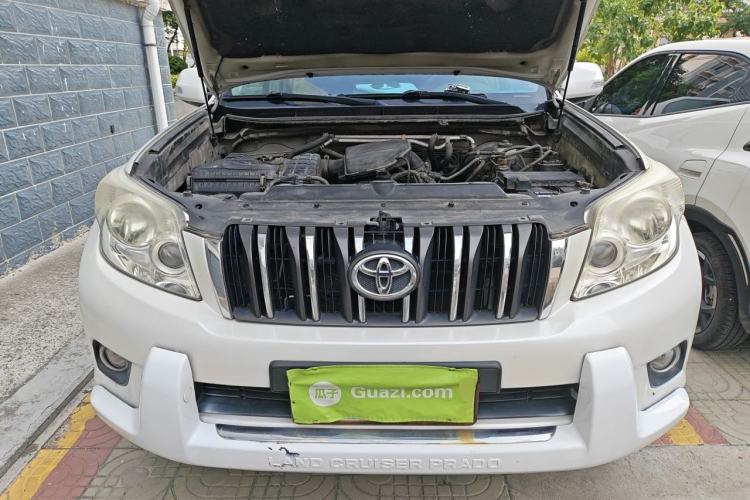 Used Toyota Prado 2010 2.7L Automatic Standard Edition Engine Bay