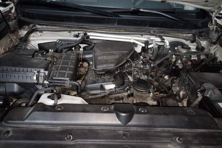 Used Toyota Prado 2010 2.7L Automatic Deluxe Edition Engine Bay
