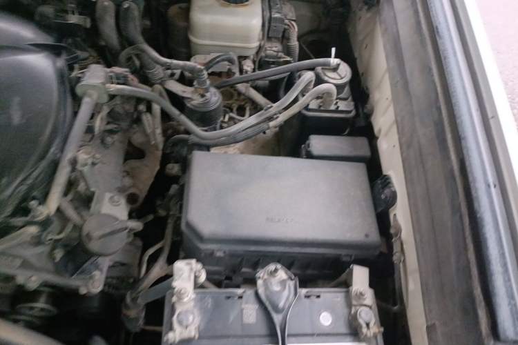 Used Toyota Prado 2010 4.0L Automatic TX-L Engine Bay Left