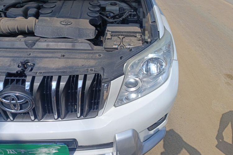 Used Toyota Prado 2010 4.0L Automatic TX-L Engine Bay Left