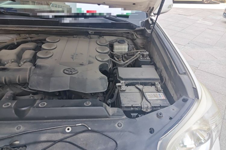 Used Toyota Prado 2010 4.0L Automatic TX-L Engine Bay Left