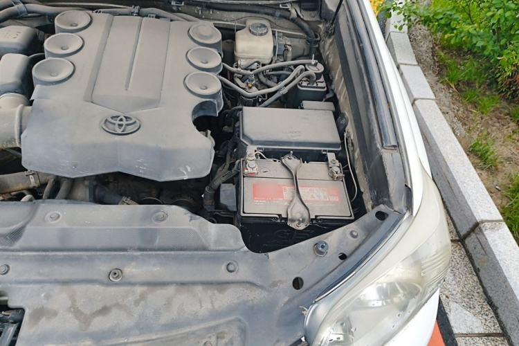 Used Toyota Prado 2010 4.0L Automatic VX Engine Bay Left