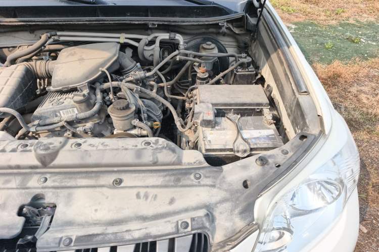 Used Toyota Prado 2010 2.7L Automatic Standard Edition Engine Bay Left