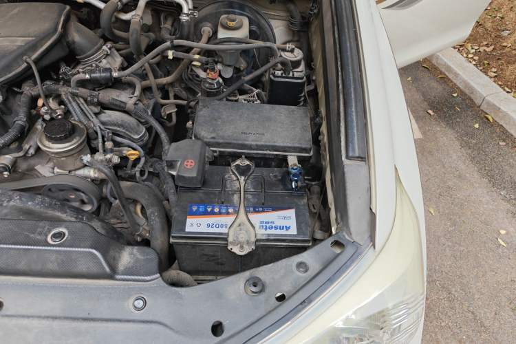 Used Toyota Prado 2010 2.7L Automatic Standard Edition Engine Bay Left