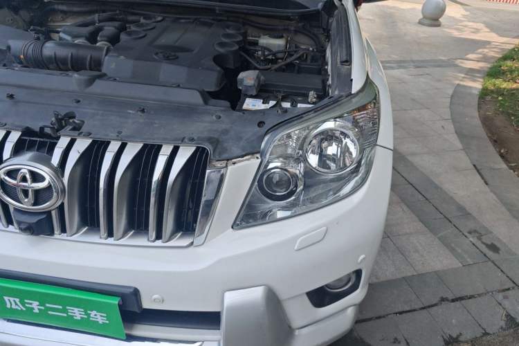 Used Toyota Prado 2010 4.0L Automatic VX NAVI Engine Bay Left
