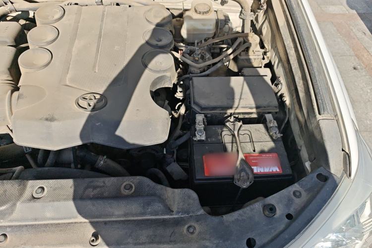 Used Toyota Prado 2010 4.0L Automatic TX-L Engine Bay Left