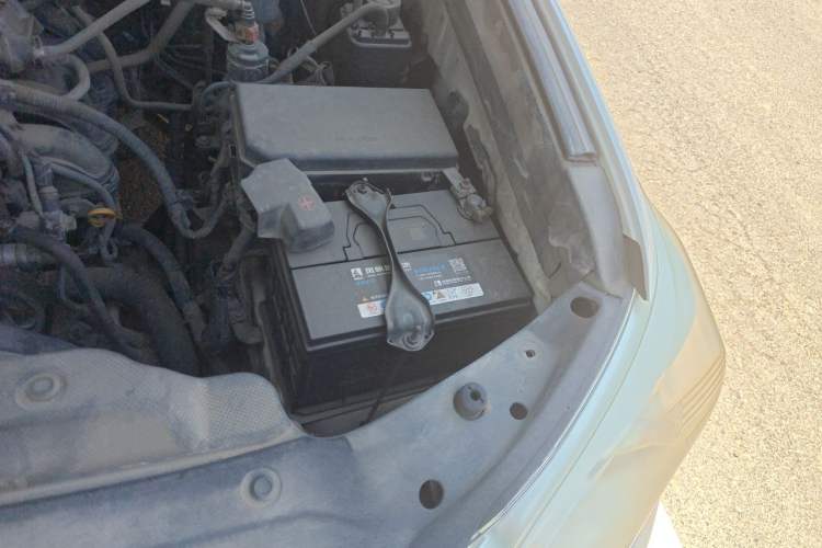 Used Toyota Prado 2010 2.7L Automatic Deluxe Edition Engine Bay Left