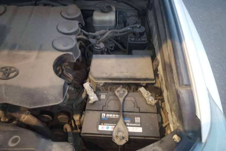 Used Toyota Prado 2010 4.0L Automatic VX NAVI Engine Bay Left