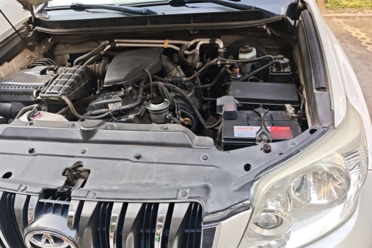Used Toyota Prado 2010 2.7L Automatic Deluxe Edition Engine Bay Left