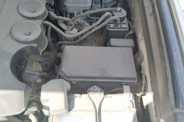 Used Toyota Prado 2010 4.0L Automatic TX-L Engine Bay Left