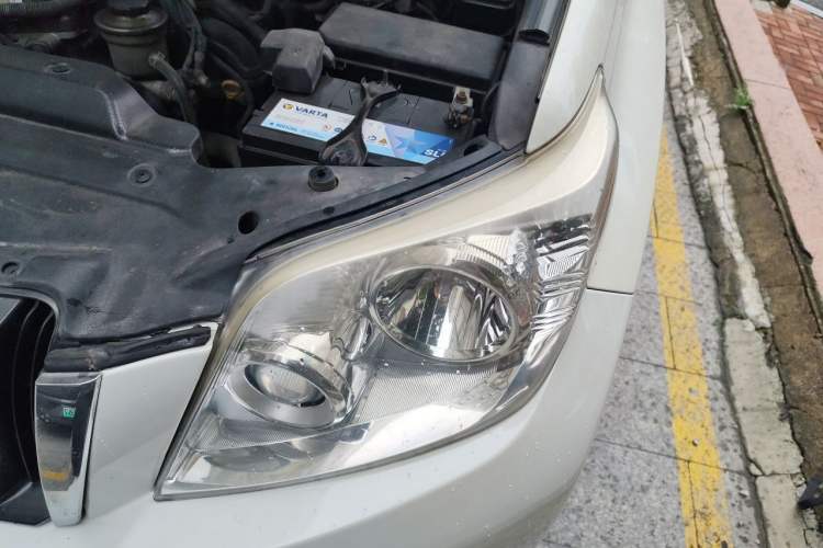 Used Toyota Prado 2010 2.7L Automatic Standard Edition Engine Bay Left