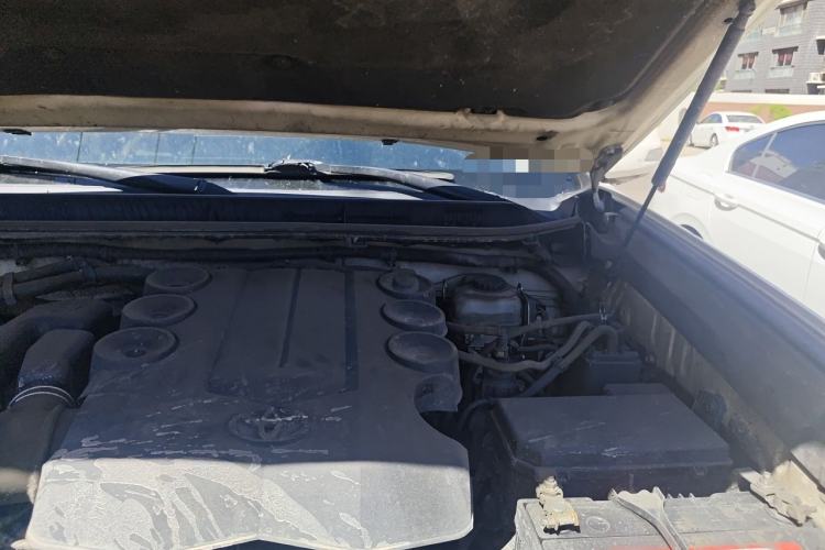 Used Toyota Prado 2010 4.0L Automatic TX-L Engine Bay Left