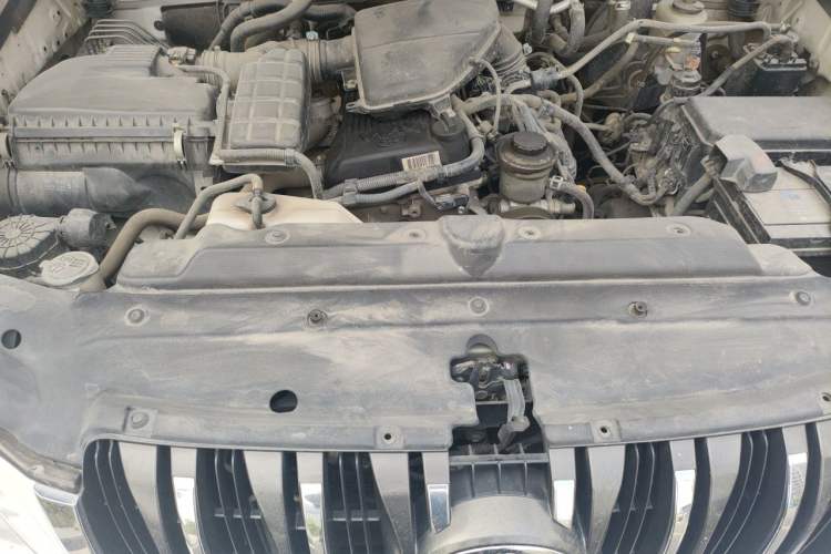 Used Toyota Prado 2010 2.7L Automatic Standard Edition Engine Bay