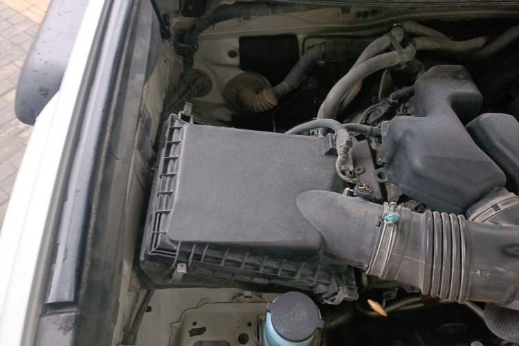Used Toyota Prado 2010 4.0L Automatic TX-L Engine Bay Right