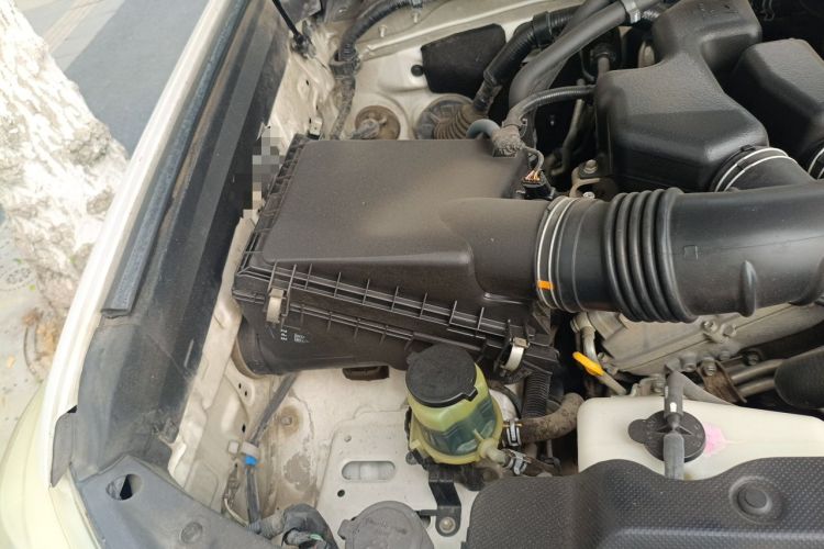 Used Toyota Prado 2010 4.0L Automatic TX-L Engine Bay Right