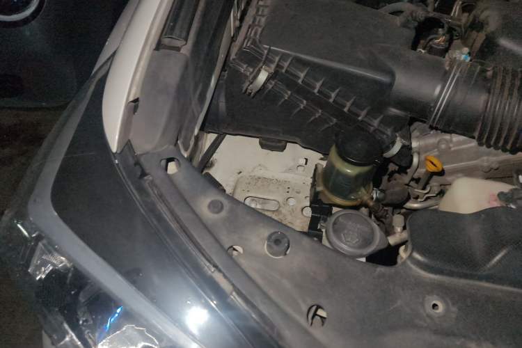 Used Toyota Prado 2010 4.0L Automatic VX NAVI Engine Bay Right