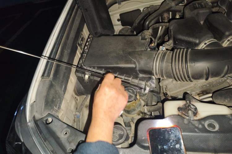Used Toyota Prado 2010 4.0L Automatic VX Engine Bay Right