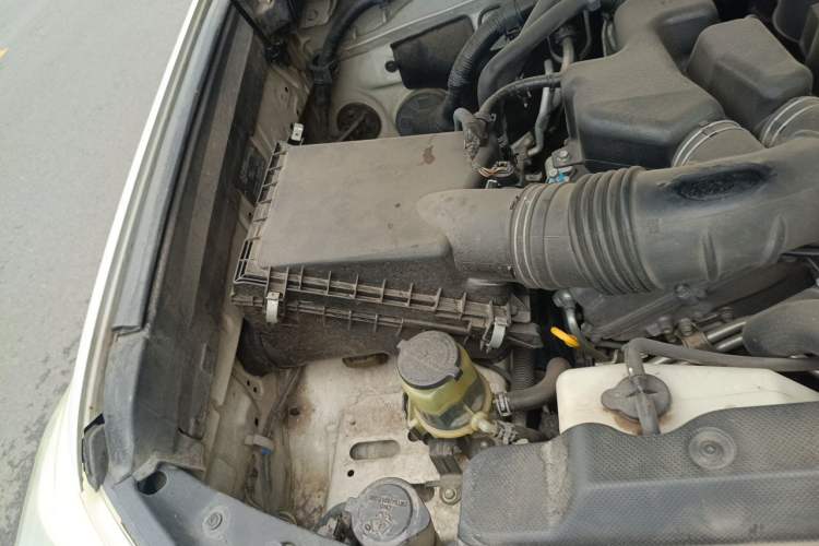 Used Toyota Prado 2010 4.0L Automatic TX-L Engine Bay Right