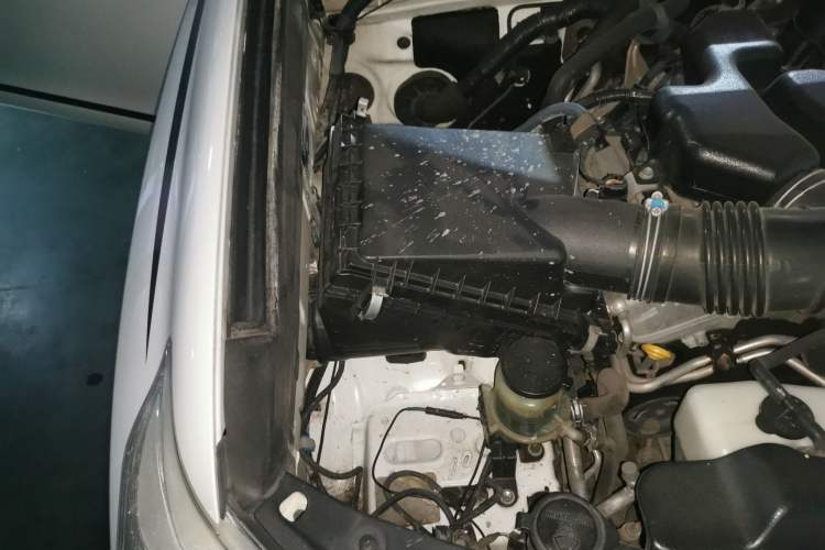 Used Toyota Prado 2010 4.0L Automatic TX Engine Bay Right