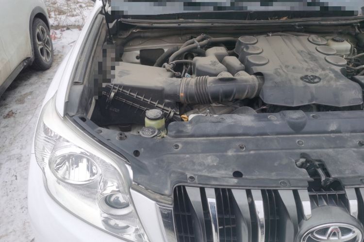 Used Toyota Prado 2010 4.0L Automatic TX-L Engine Bay Right