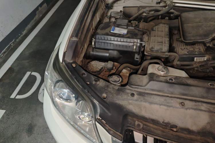 Used Toyota Prado 2010 2.7L Automatic Standard Edition Engine Bay Right