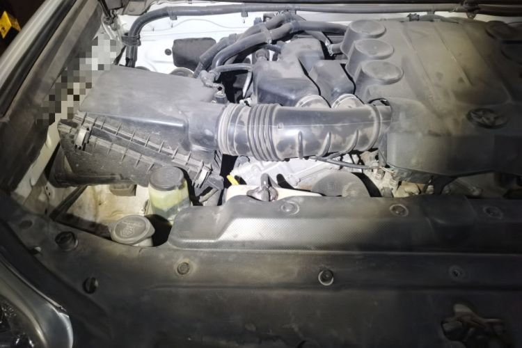 Used Toyota Prado 2010 4.0L Automatic TX-L Engine Bay Right