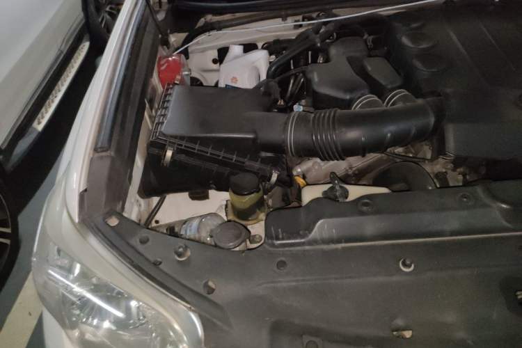 Used Toyota Prado 2010 4.0L Automatic TX-L NAVI Engine Bay Right