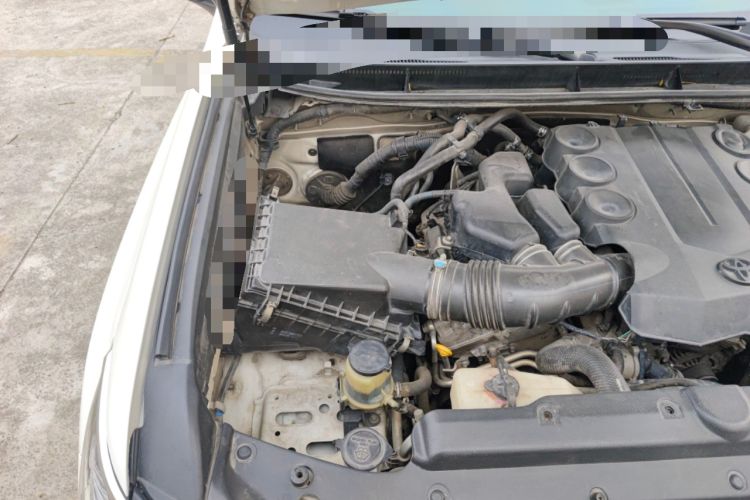 Used Toyota Prado 2010 4.0L Automatic TX-L Engine Bay Right