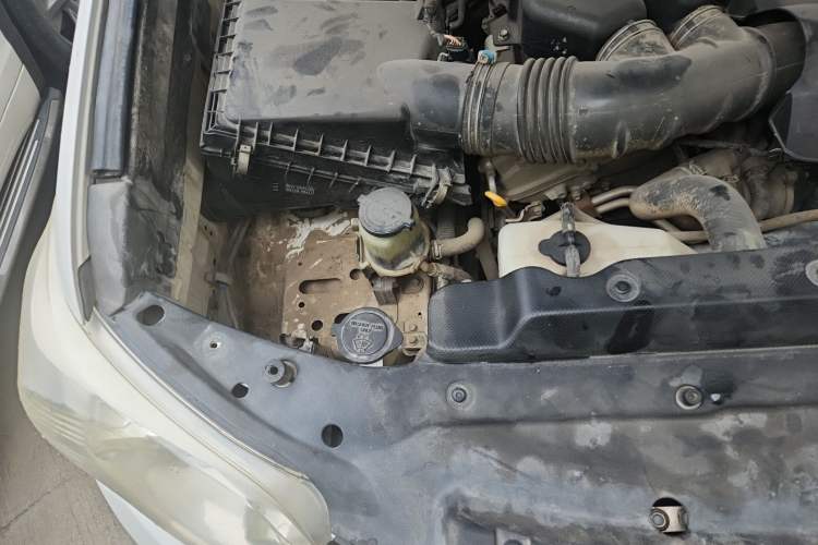 Used Toyota Prado 2010 4.0L Automatic TX-L Engine Bay Right
