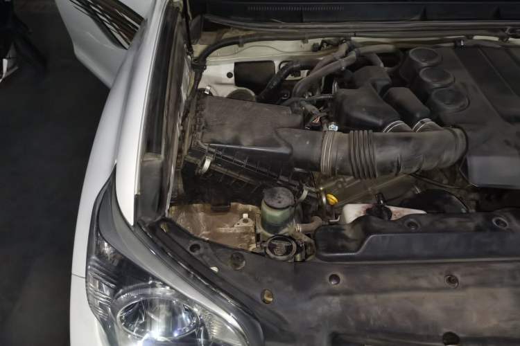 Used Toyota Prado 2010 4.0L Automatic VX NAVI Engine Bay Right