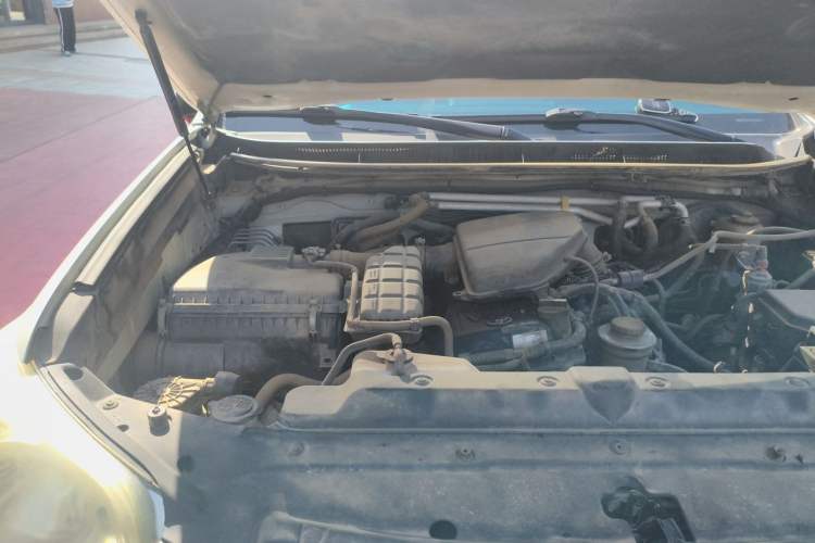 Used Toyota Prado 2010 2.7L Automatic Standard Edition Engine Bay Right