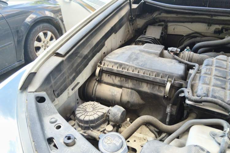 Used Toyota Prado 2010 2.7L Automatic Standard Edition Engine Bay Right