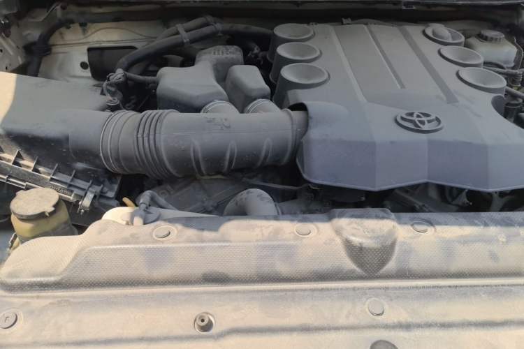 Used Toyota Prado  Engine Bay