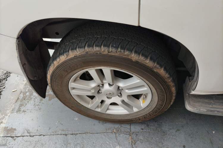Used Toyota Prado 2010 4.0L Automatic VX NAVI Exterior 8