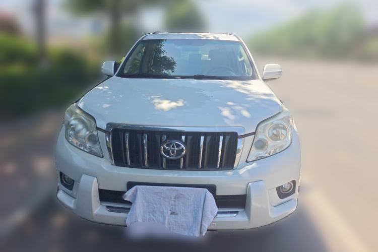 Used Toyota Prado 2010 2.7L Automatic Deluxe Edition Front