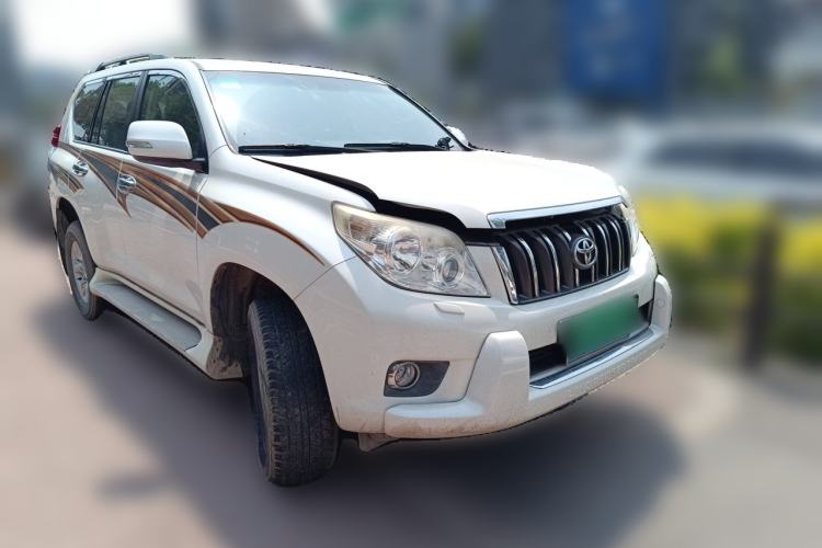 Used Toyota Prado 2010 2.7L Automatic Deluxe Edition Front Right 45 Deg