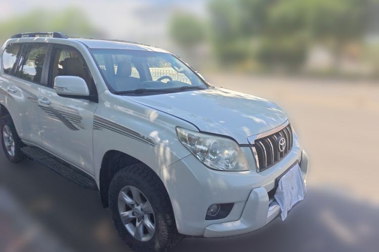Used Toyota Prado 2010 2.7L Automatic Deluxe Edition Front Right 45 Deg