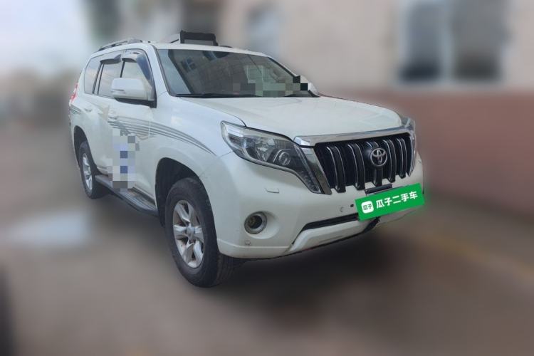 Used Toyota Prado 2010 2.7L Automatic Deluxe Edition Front Right 45 Deg
